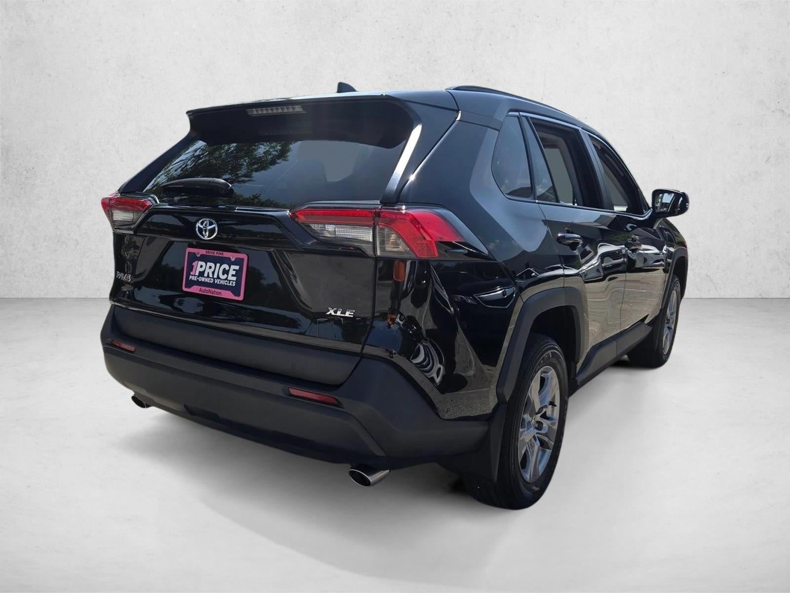 2024 Toyota RAV4 XLE FWD (Natl)