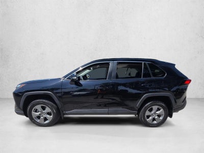 2024 Toyota RAV4 XLE FWD (Natl)