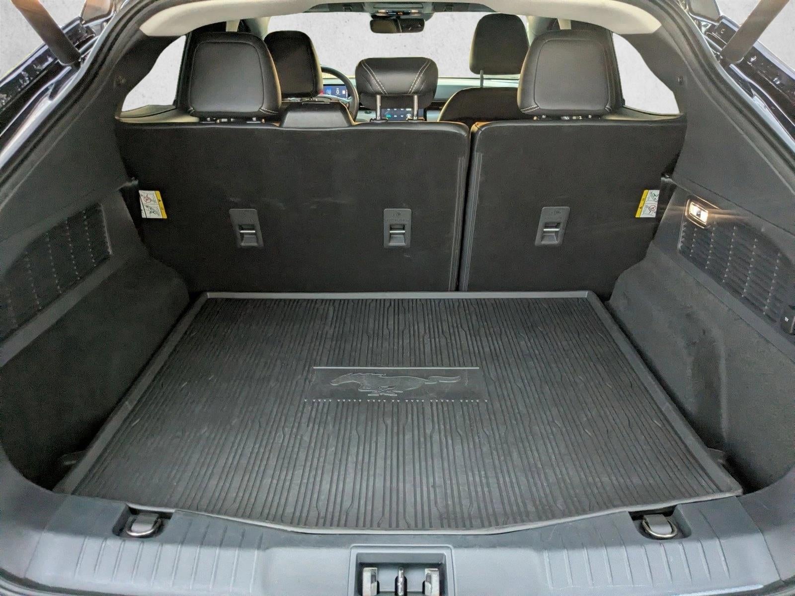 2022 Ford Mustang Mach-E Select RWD