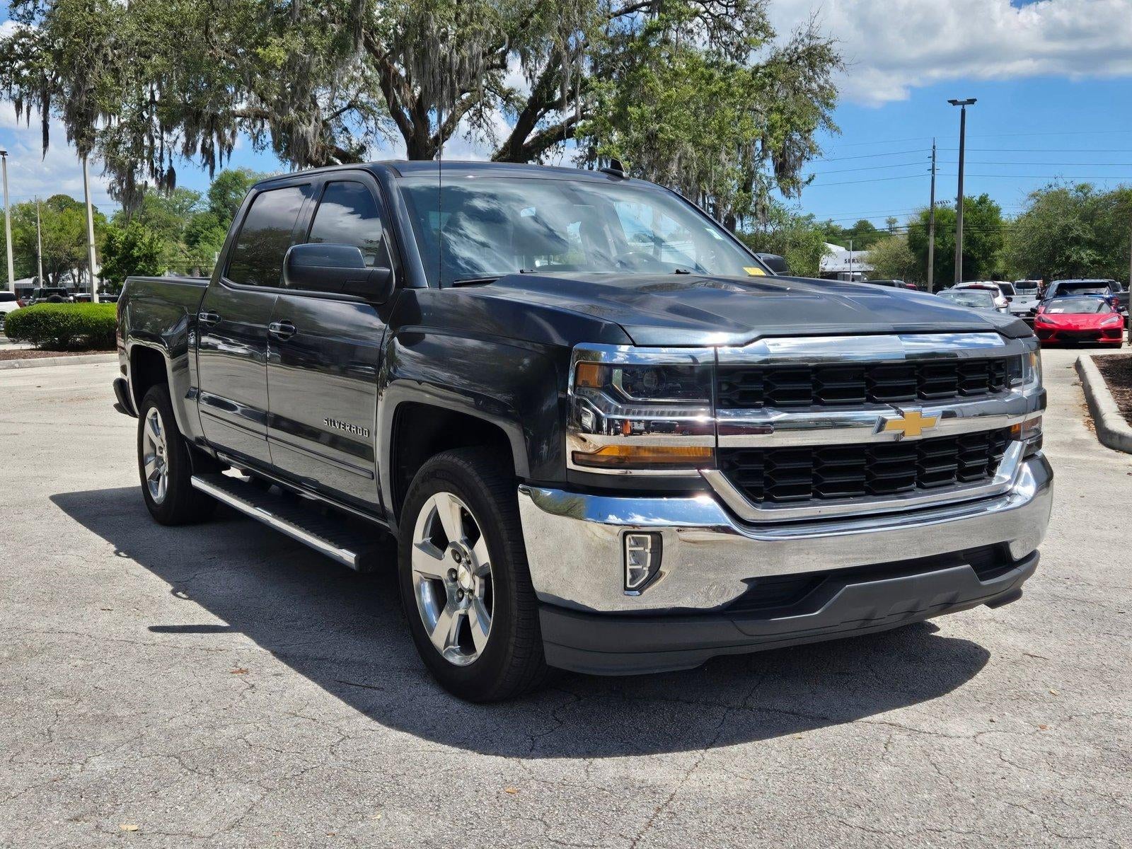2018 Chevrolet Silverado 1500 Crew Cab Short Box 2-Wheel Drive LT