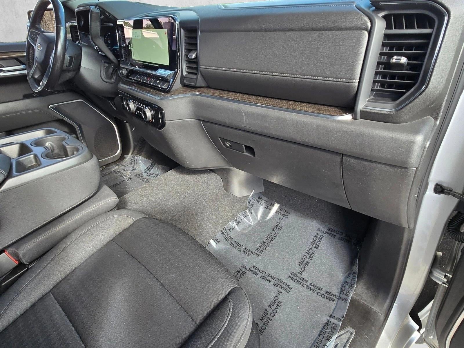 2022 Chevrolet Silverado 1500 Crew Cab Short Box 4-Wheel Drive LT 1LT