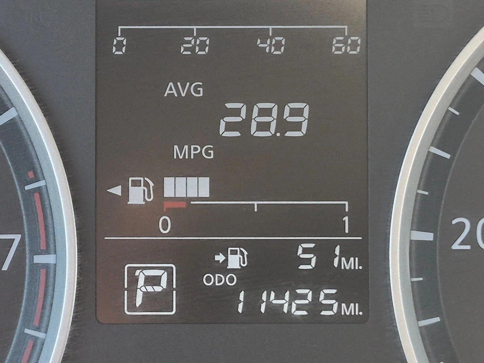2025 Nissan Kicks Play S FWD
