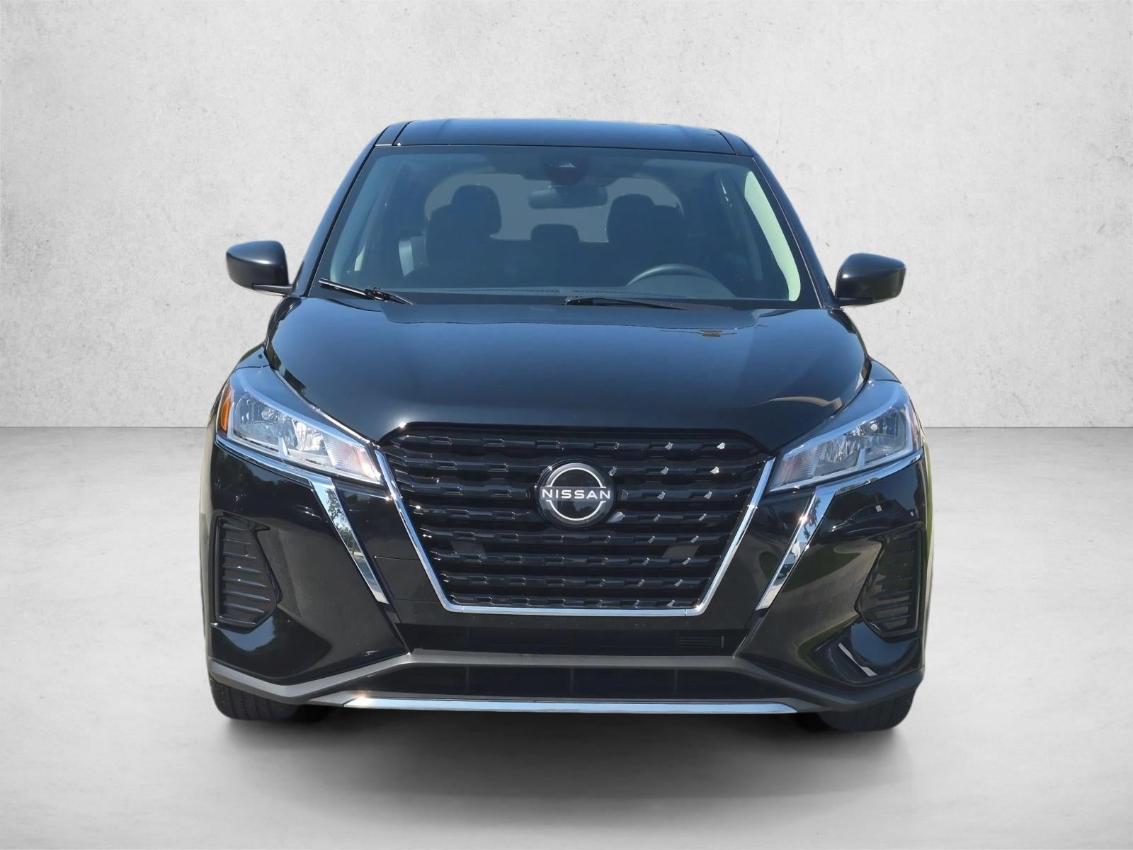 2025 Nissan Kicks Play S FWD
