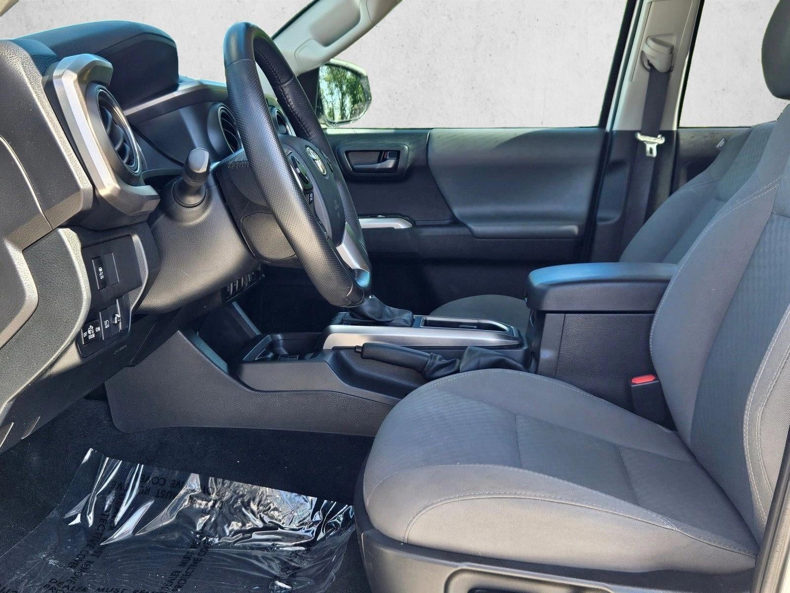 2023 Toyota Tacoma 4WD 4WD SR5 Double Cab 5' Bed V6 AT (GS)