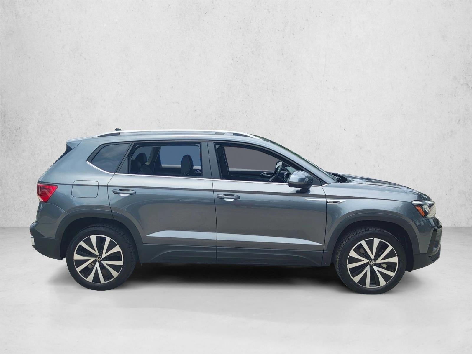 2024 Volkswagen Taos SE FWD