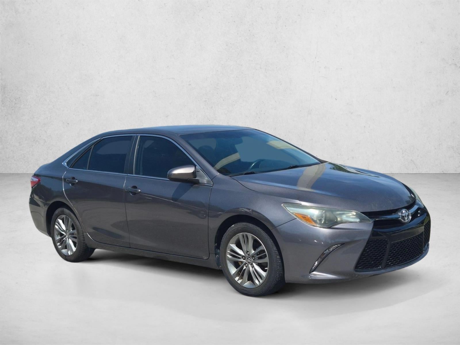 2015 Toyota Camry 4dr Sdn I4 Auto SE (SE)