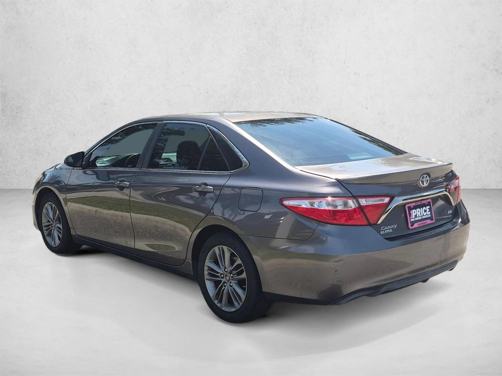 2015 Toyota Camry 4dr Sdn I4 Auto SE (SE)