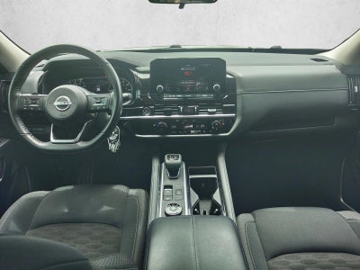 2024 Nissan Pathfinder SV 4WD