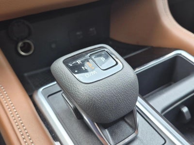 2025 Nissan Pathfinder Platinum 2WD