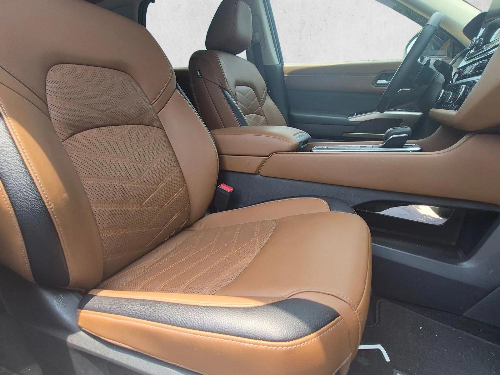 2025 Nissan Pathfinder Platinum 2WD
