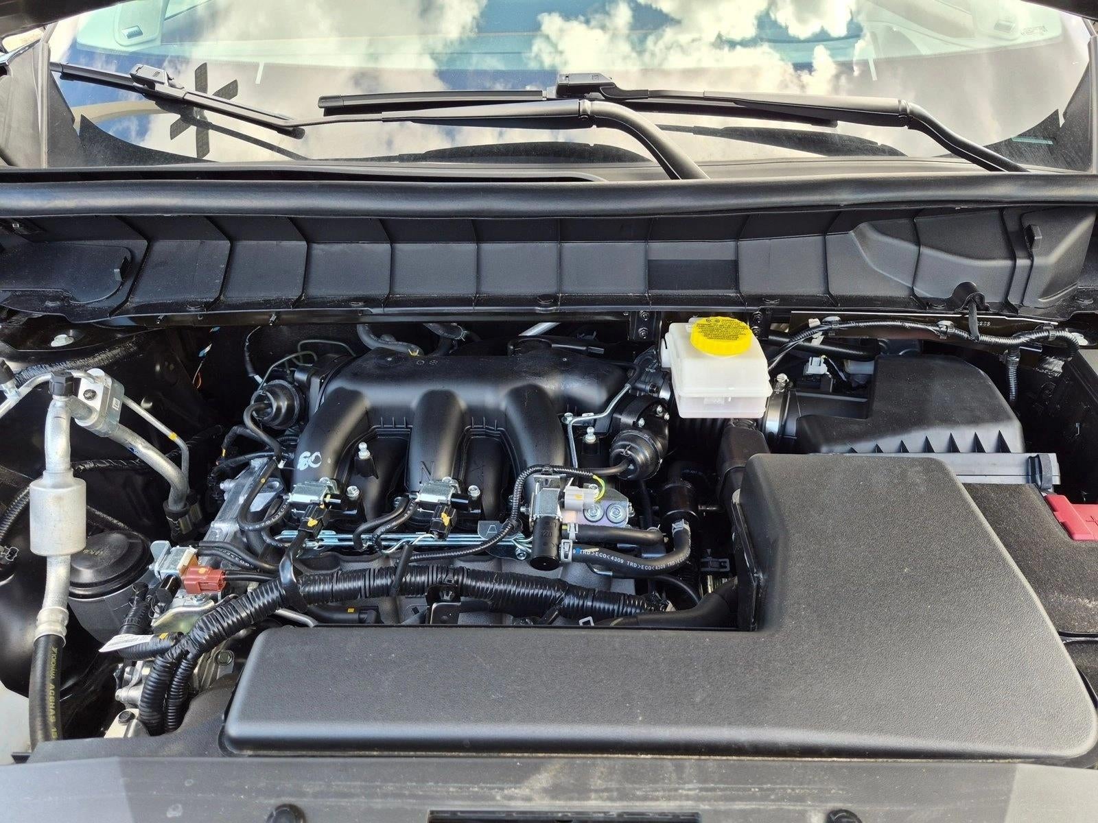 2025 Nissan Pathfinder Platinum 2WD