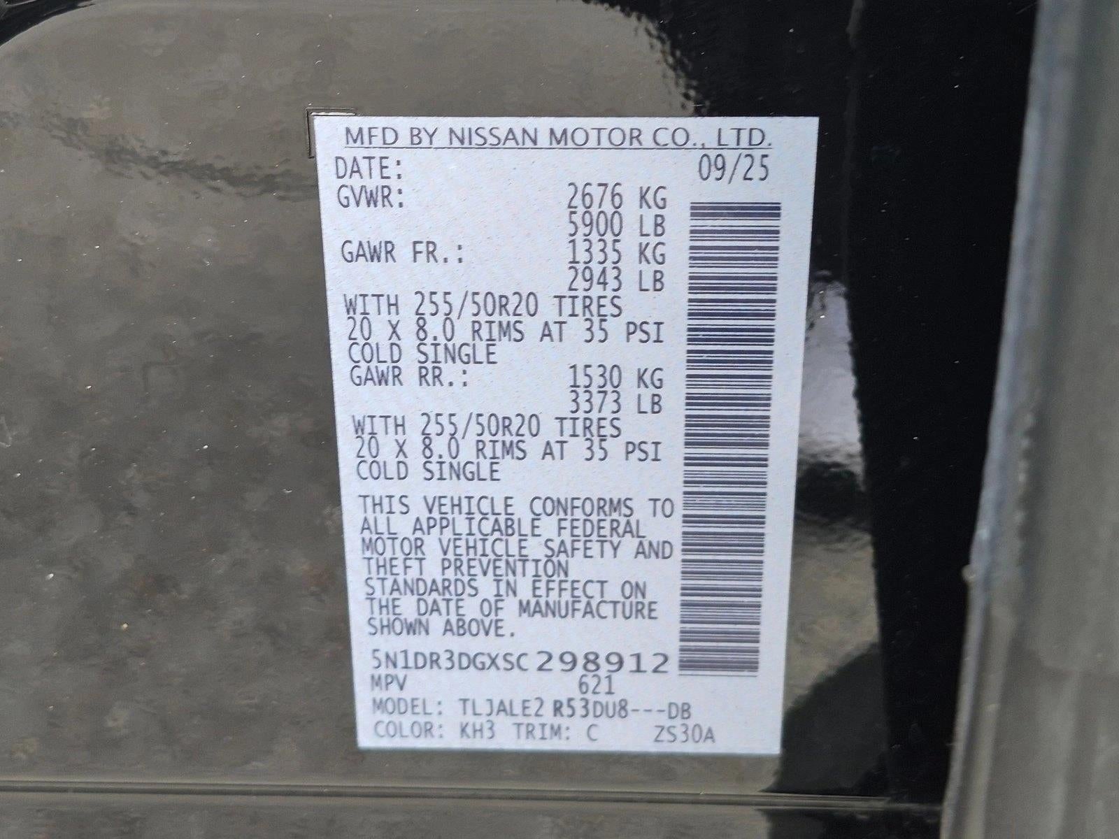 2025 Nissan Pathfinder Platinum 2WD