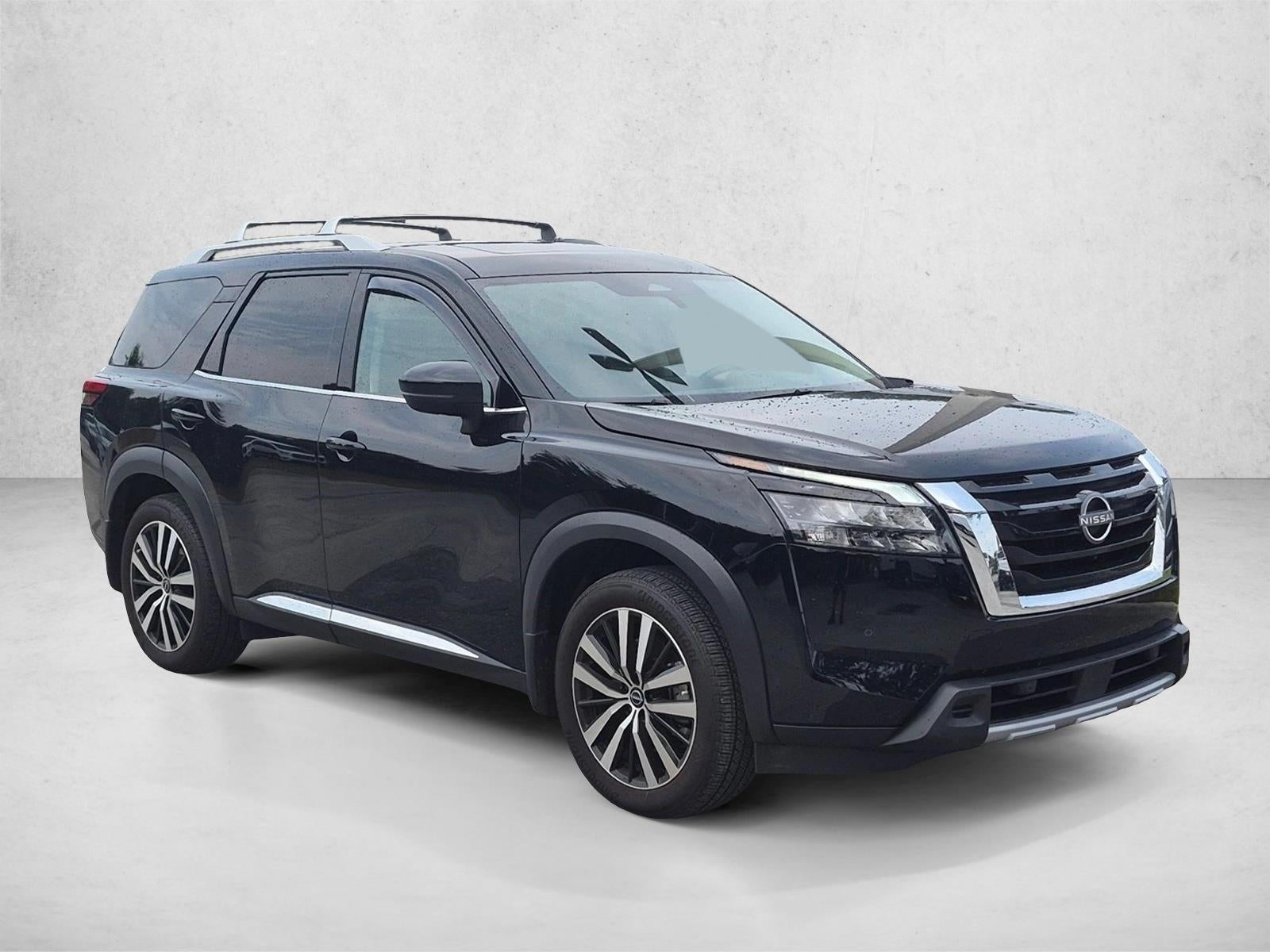2025 Nissan Pathfinder Platinum 2WD