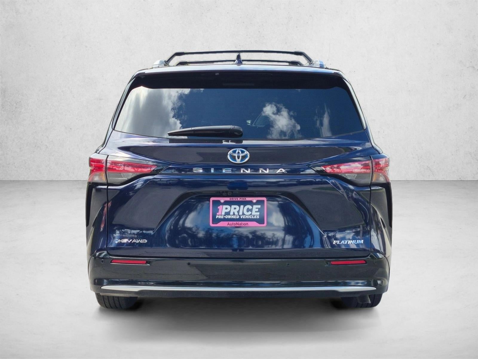 2025 Toyota Sienna Platinum AWD 7-Passenger (Natl)