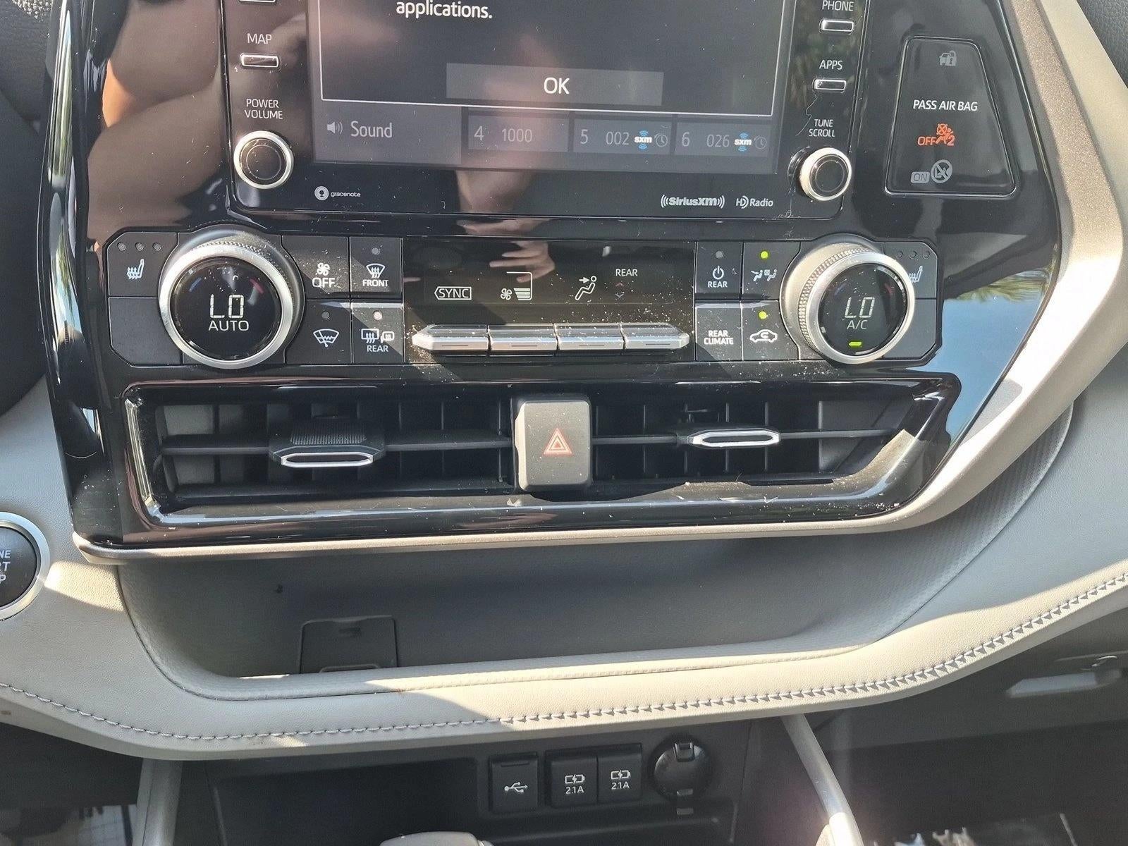 2020 Toyota Highlander XLE AWD (Natl)
