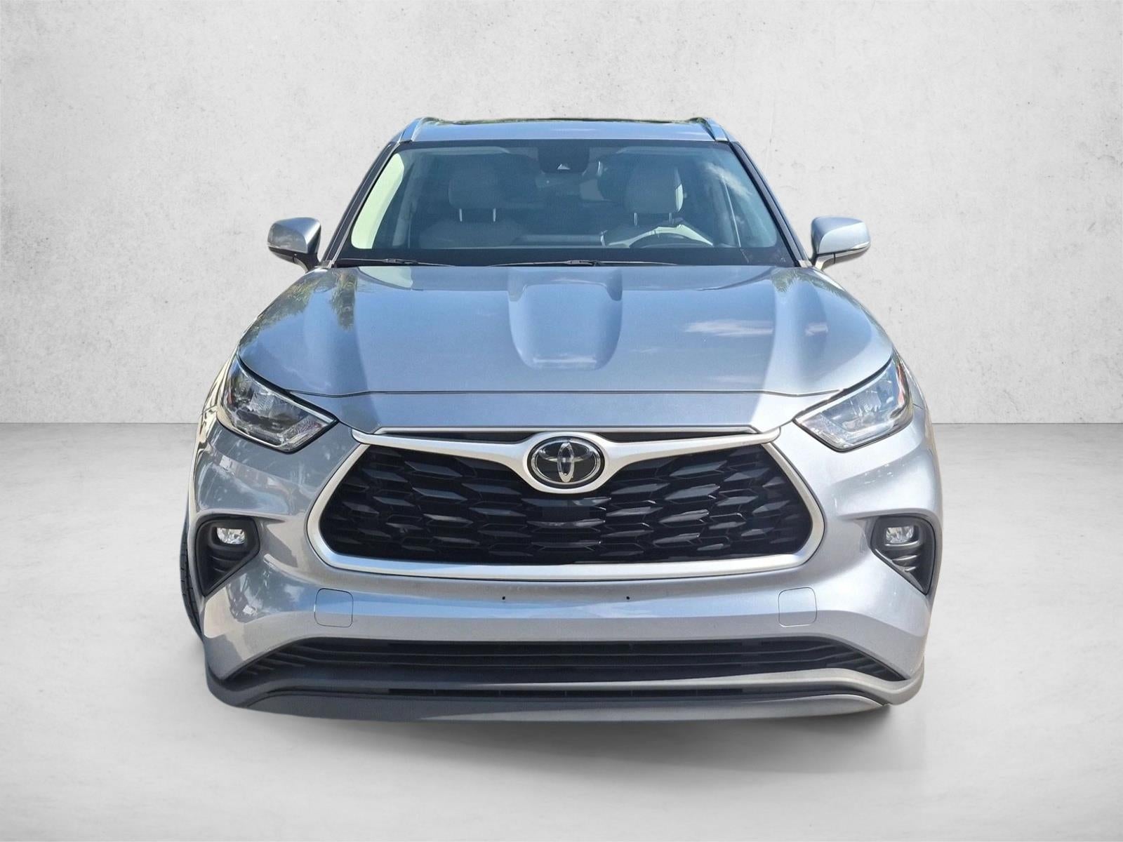 2020 Toyota Highlander XLE AWD (Natl)