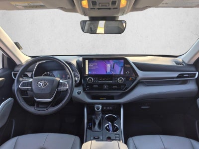 2023 Toyota Highlander XLE FWD (Natl)