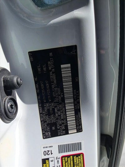 2017 Toyota Sienna XLE Premium FWD 8-Passenger (Natl)