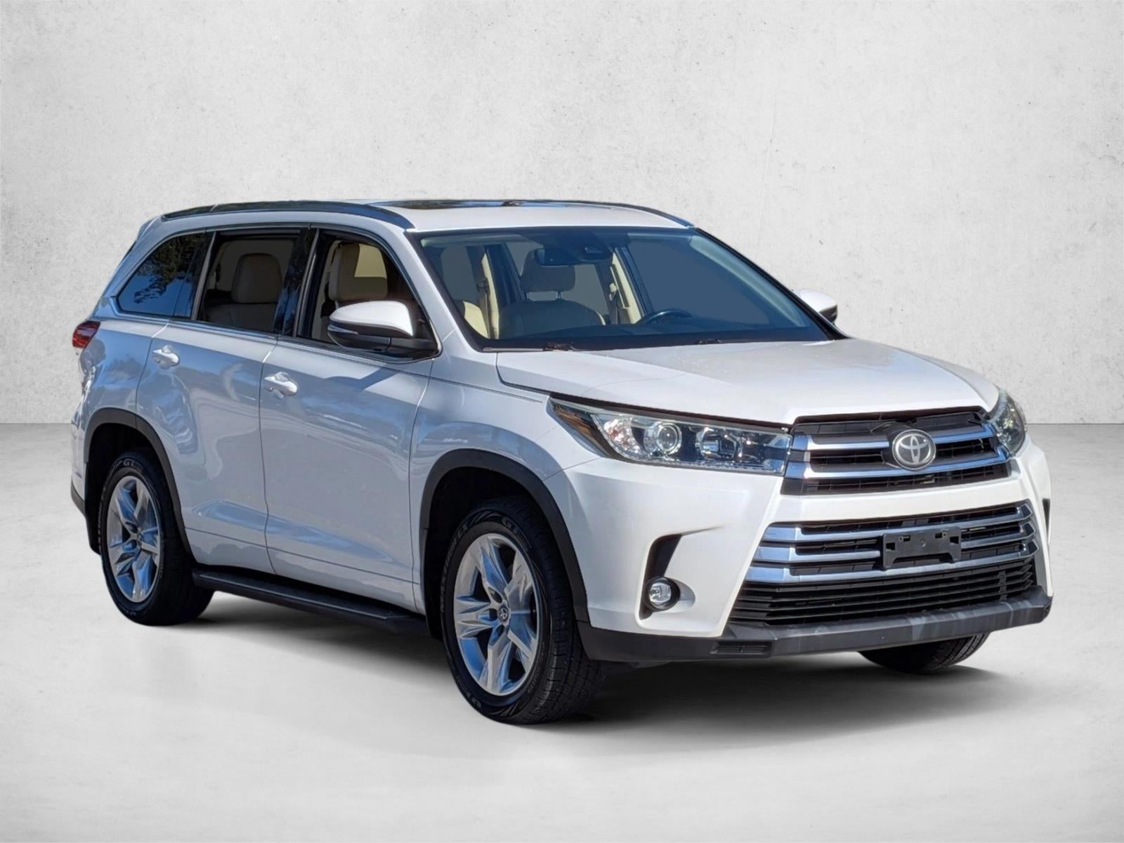 2019 Toyota Highlander Limited V6 FWD (GS)