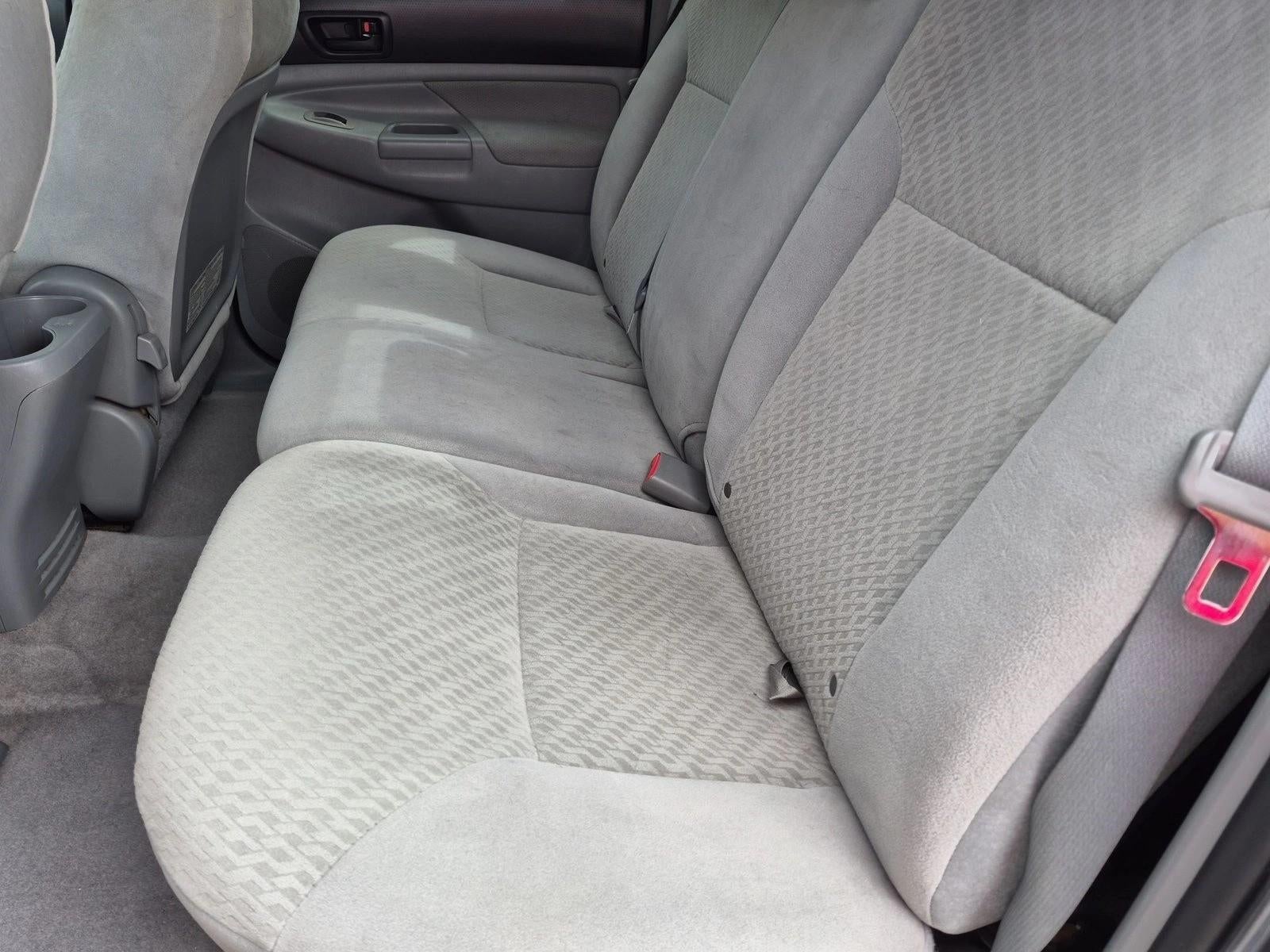 2011 Toyota Tacoma 4WD Double Cab Short Bed V6 Manual (Natl)