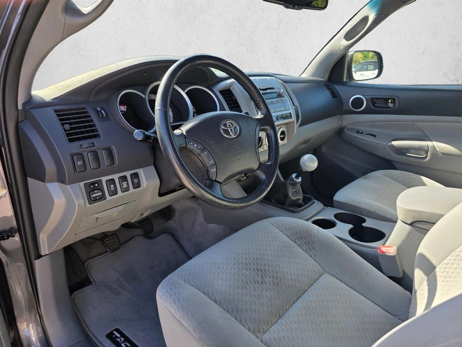 2011 Toyota Tacoma 4WD Double Cab Short Bed V6 Manual (Natl)