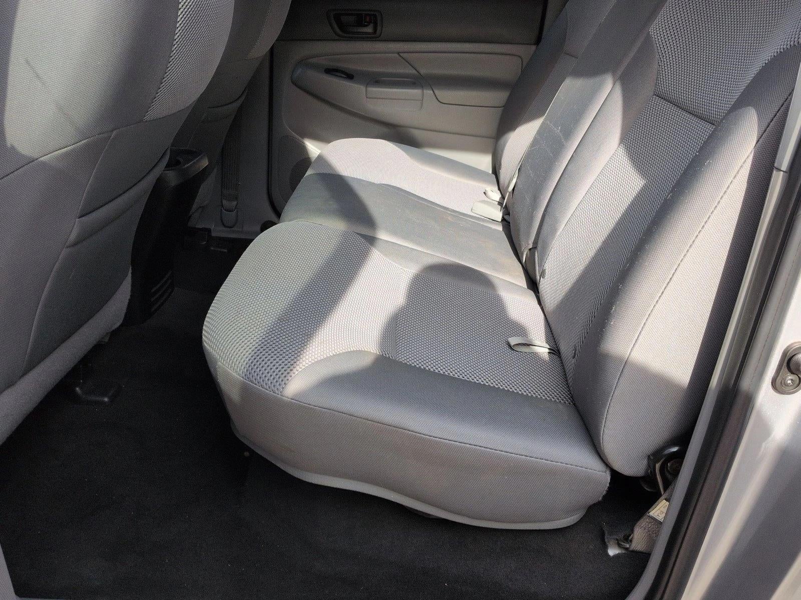 2015 Toyota Tacoma 4WD Double Cab Short Bed V6 Automatic (Natl)