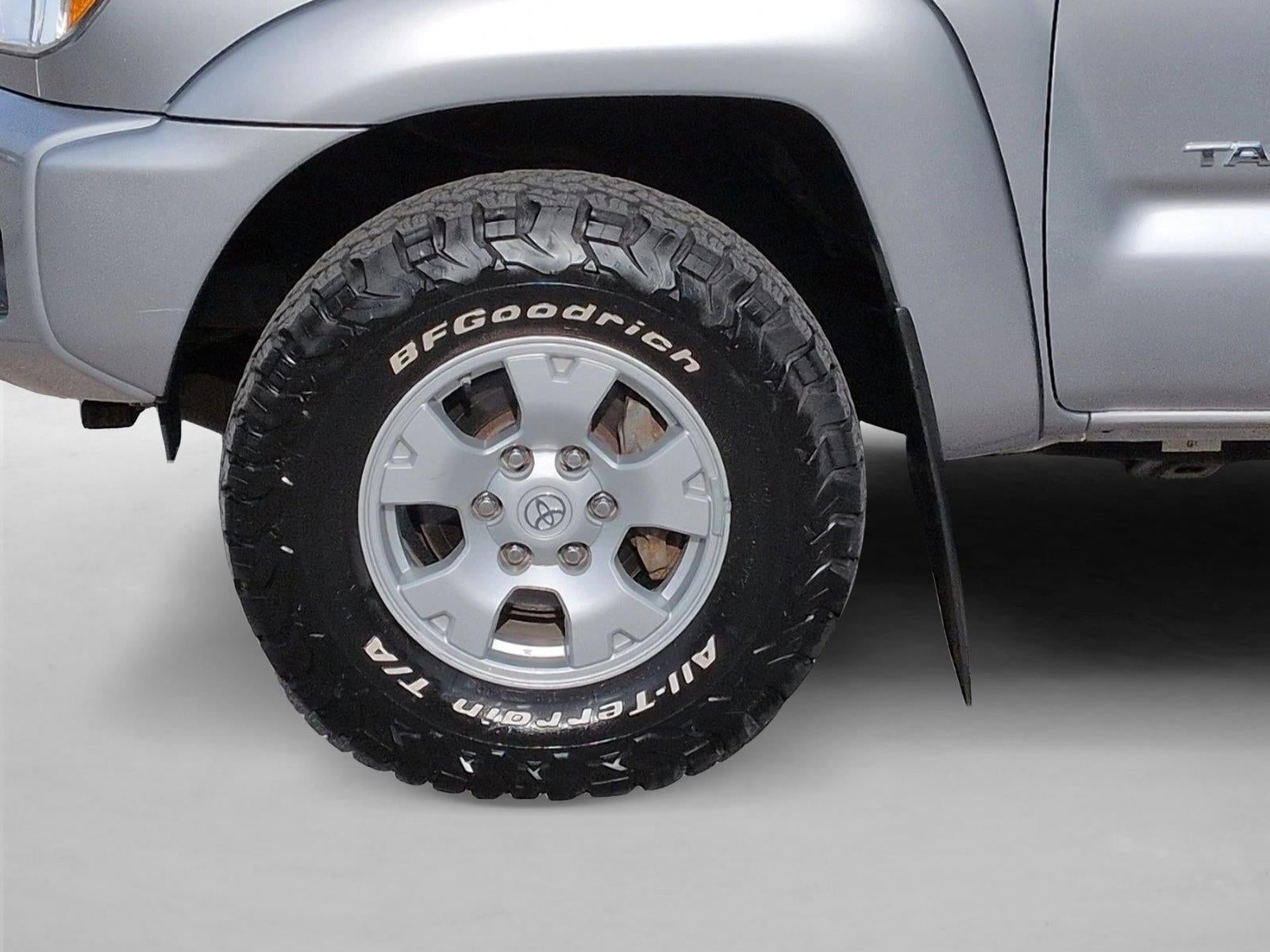 2015 Toyota Tacoma 4WD Double Cab Short Bed V6 Automatic (Natl)