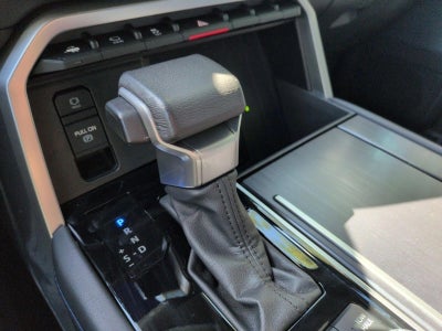 2023 Toyota Tundra 2WD 2WD Platinum CrewMax 5.5' Bed (SE)