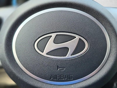 2025 Hyundai ELANTRA SE IVT