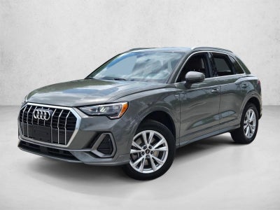 2022 Audi Q3 S line Premium 45 TFSI quattro