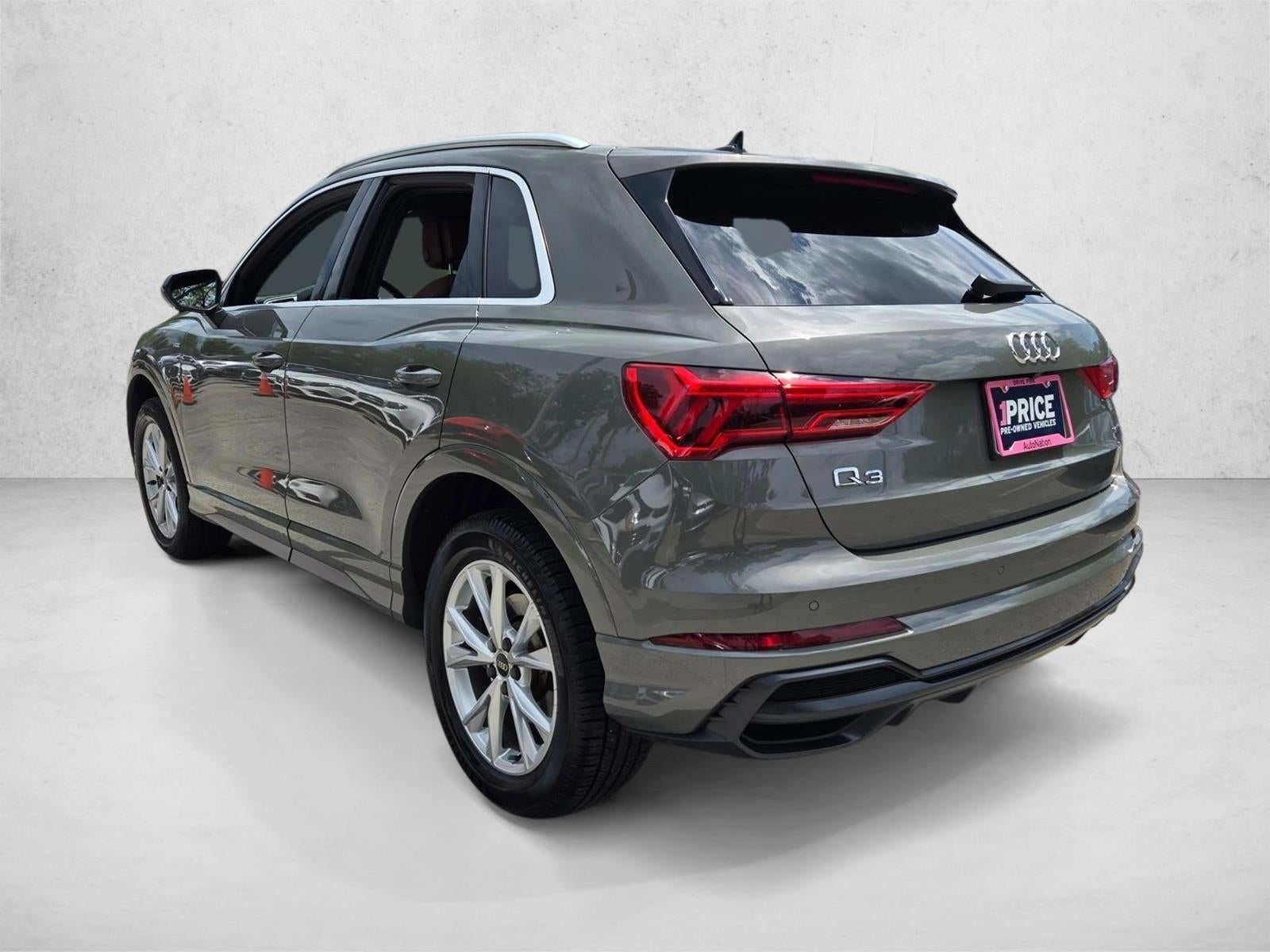 2022 Audi Q3 S line Premium 45 TFSI quattro