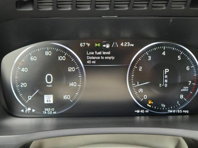 2021 Volvo XC90 T6 AWD Momentum 7P