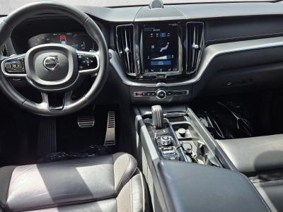 2020 Volvo XC60 T8 eAWD Plug-In Hybrid Polestar