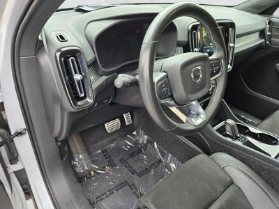 2021 Volvo XC40 Recharge P8 eAWD Pure Electric