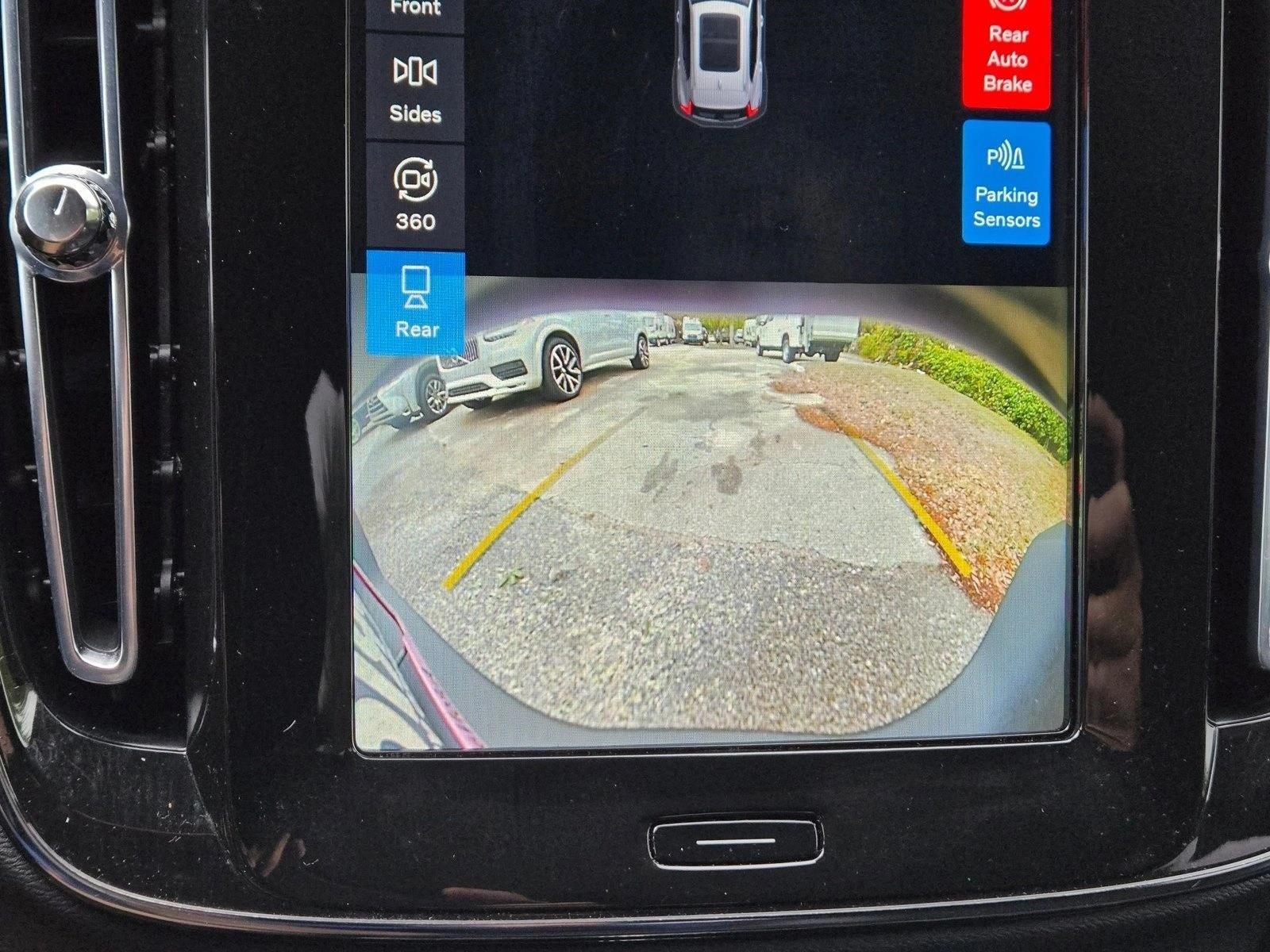 2021 Volvo XC40 Recharge P8 eAWD Pure Electric