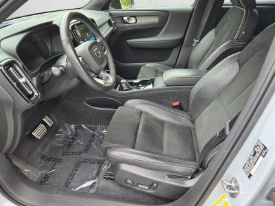 2021 Volvo XC40 Recharge P8 eAWD Pure Electric