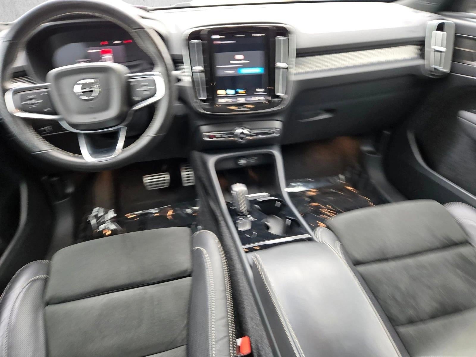 2021 Volvo XC40 Recharge P8 eAWD Pure Electric