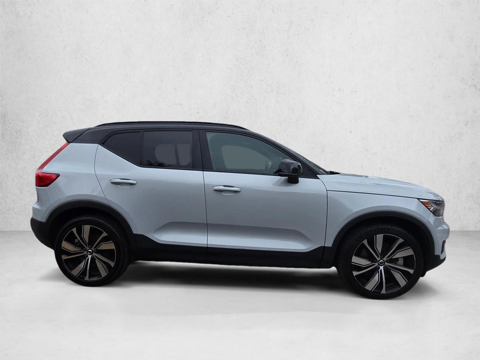 2021 Volvo XC40 Recharge P8 eAWD Pure Electric