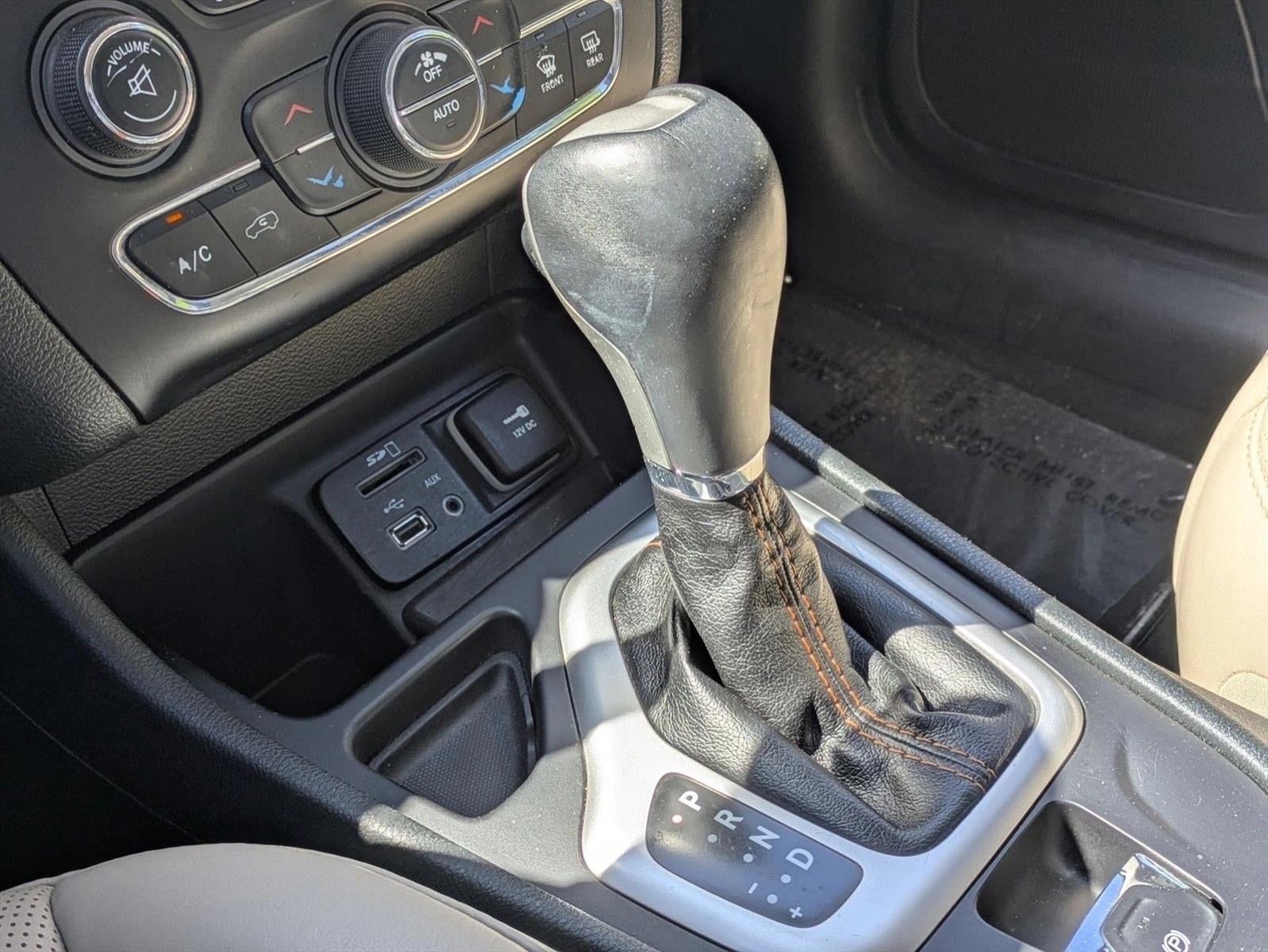 2015 Jeep Cherokee FWD 4dr Limited