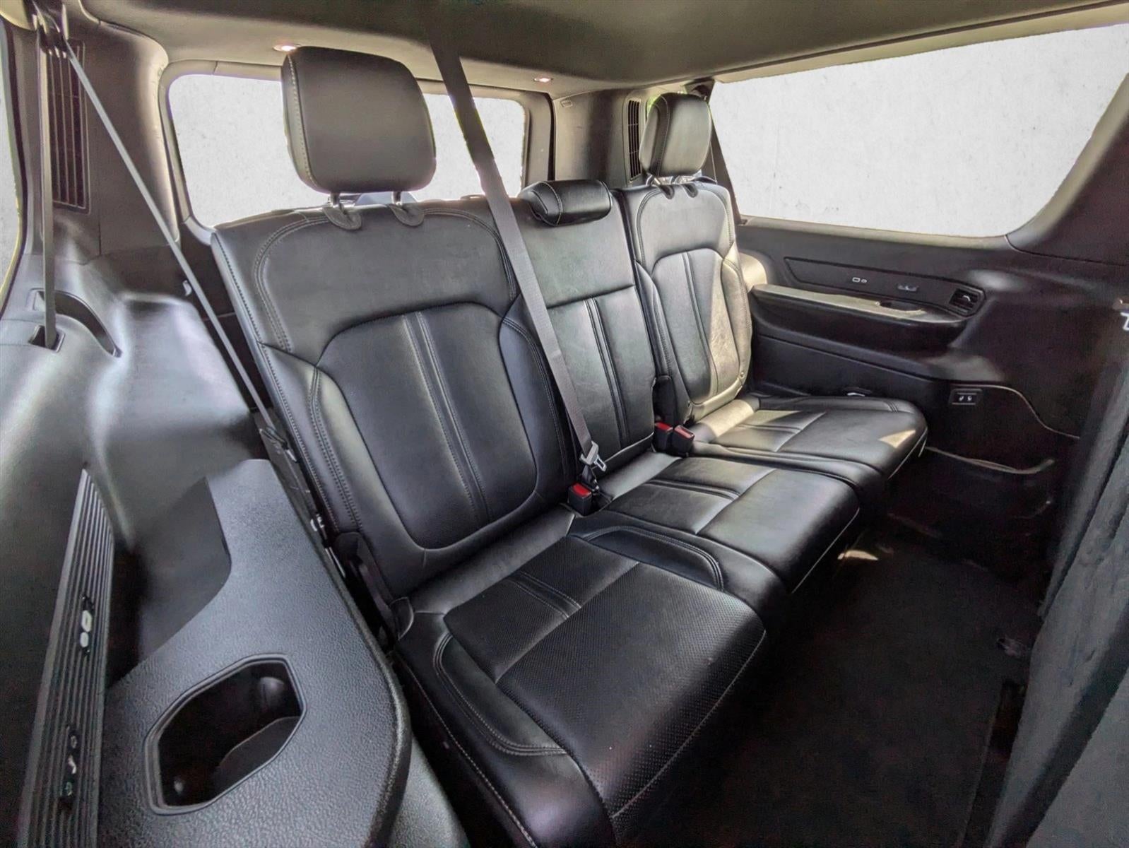 2024 Jeep Wagoneer L Series II 4x2 *Ltd Avail*