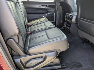2024 Jeep Wagoneer L Series II 4x2 *Ltd Avail*