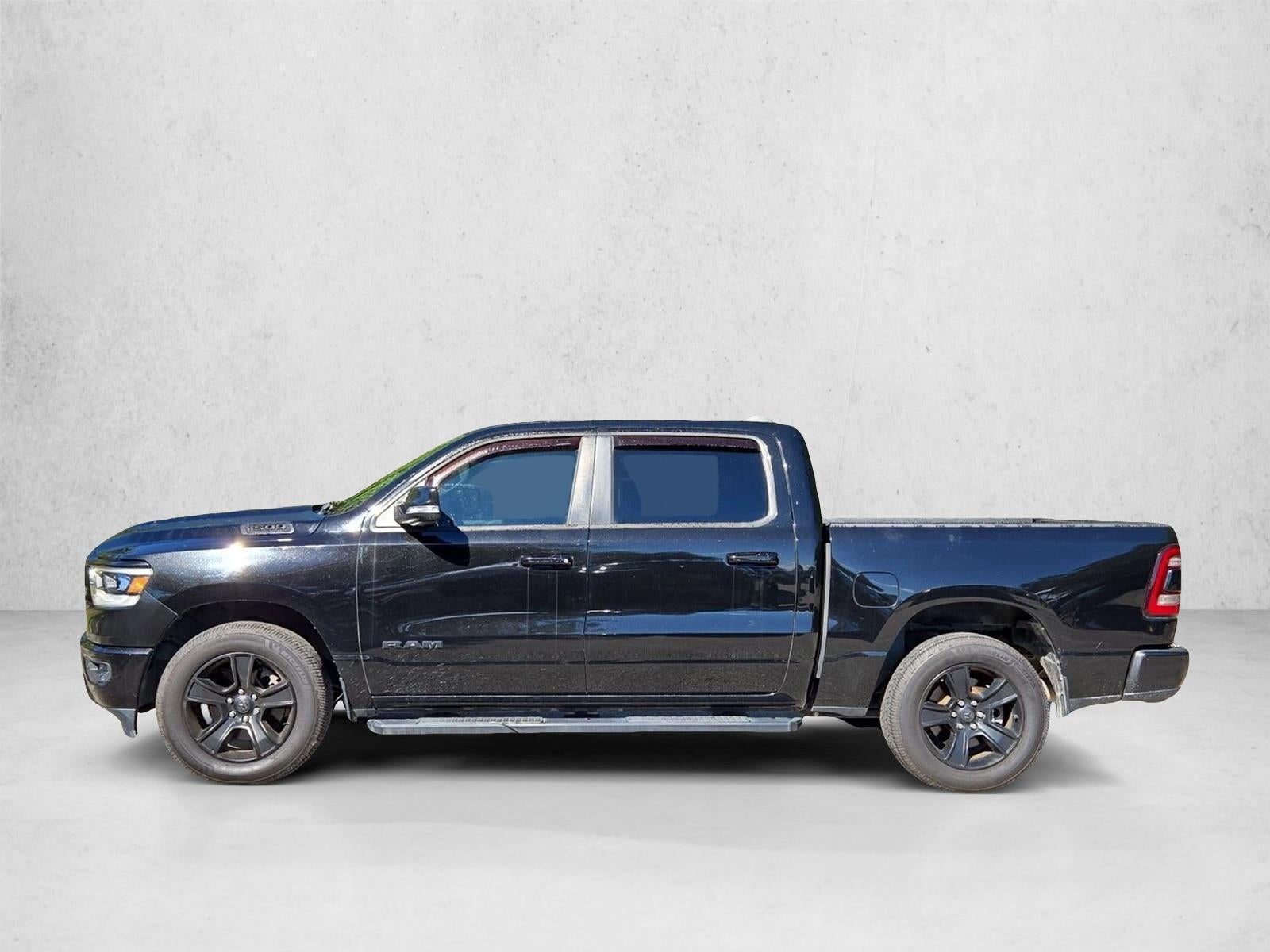 2020 RAM 1500 Big Horn 4x4 Crew Cab 5'7" Box