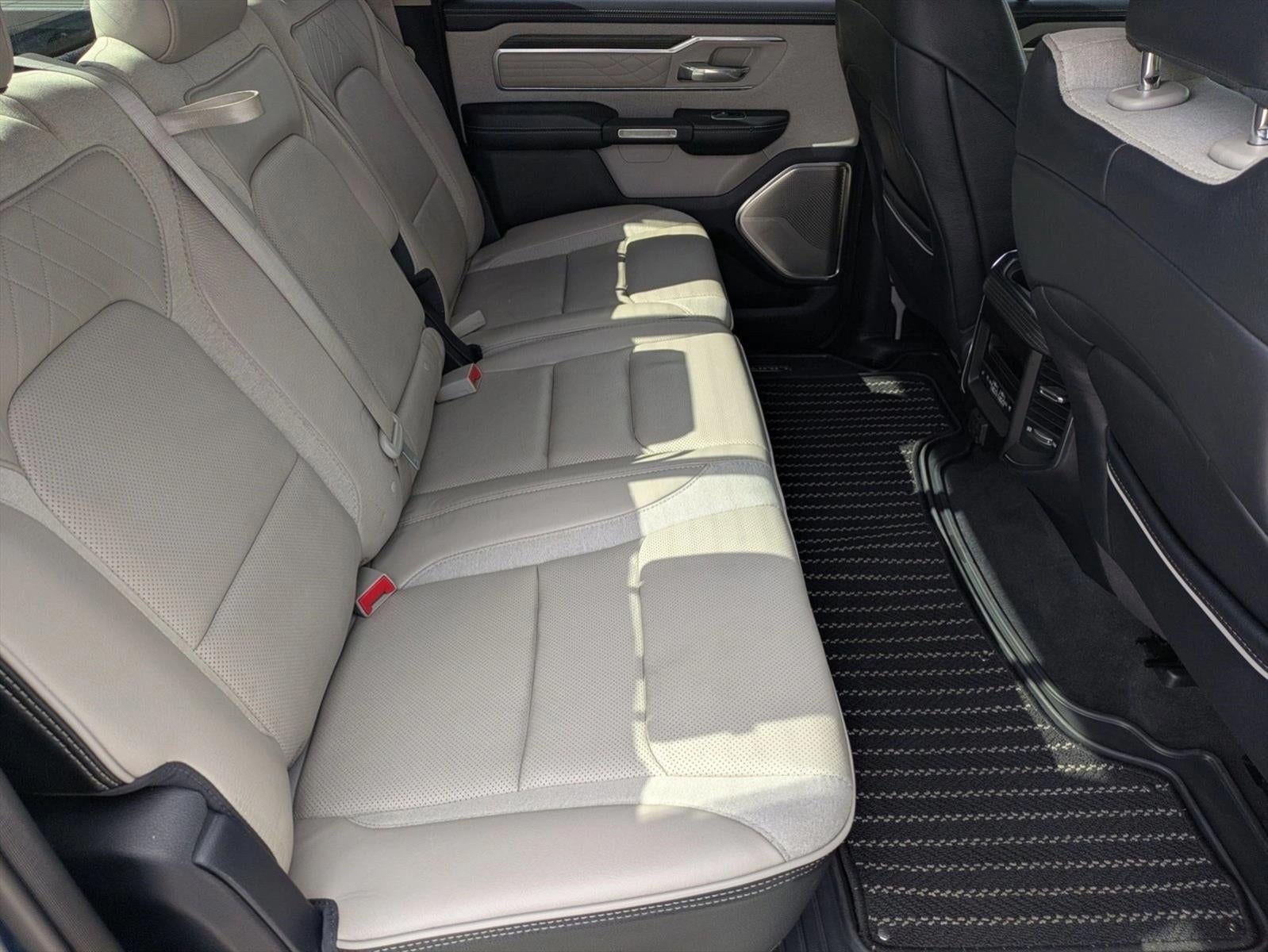 2023 RAM 1500 Limited 4x4 Crew Cab 5'7" Box