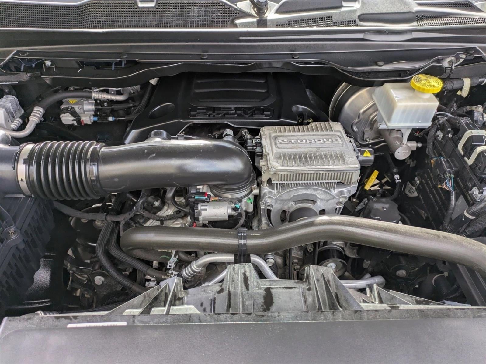 2023 RAM 1500 Limited 4x4 Crew Cab 5'7" Box