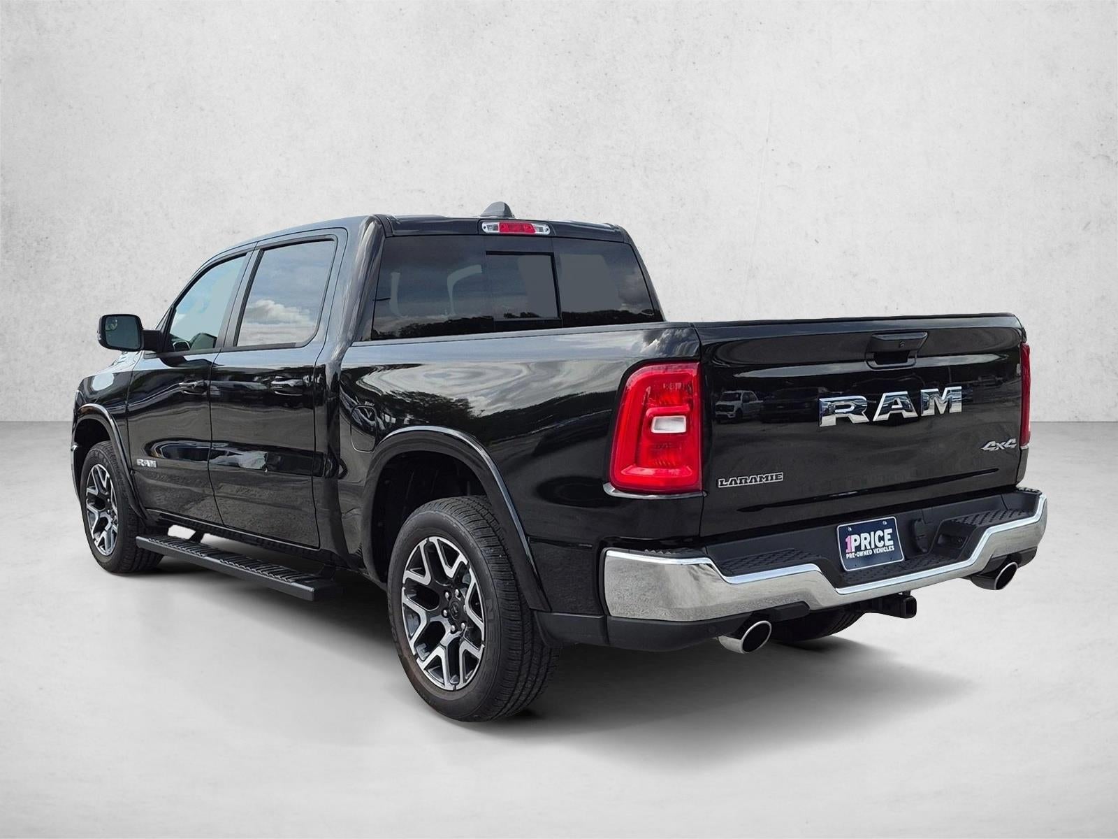 2026 RAM 1500 Laramie 4x4 Crew Cab 5'7" Box