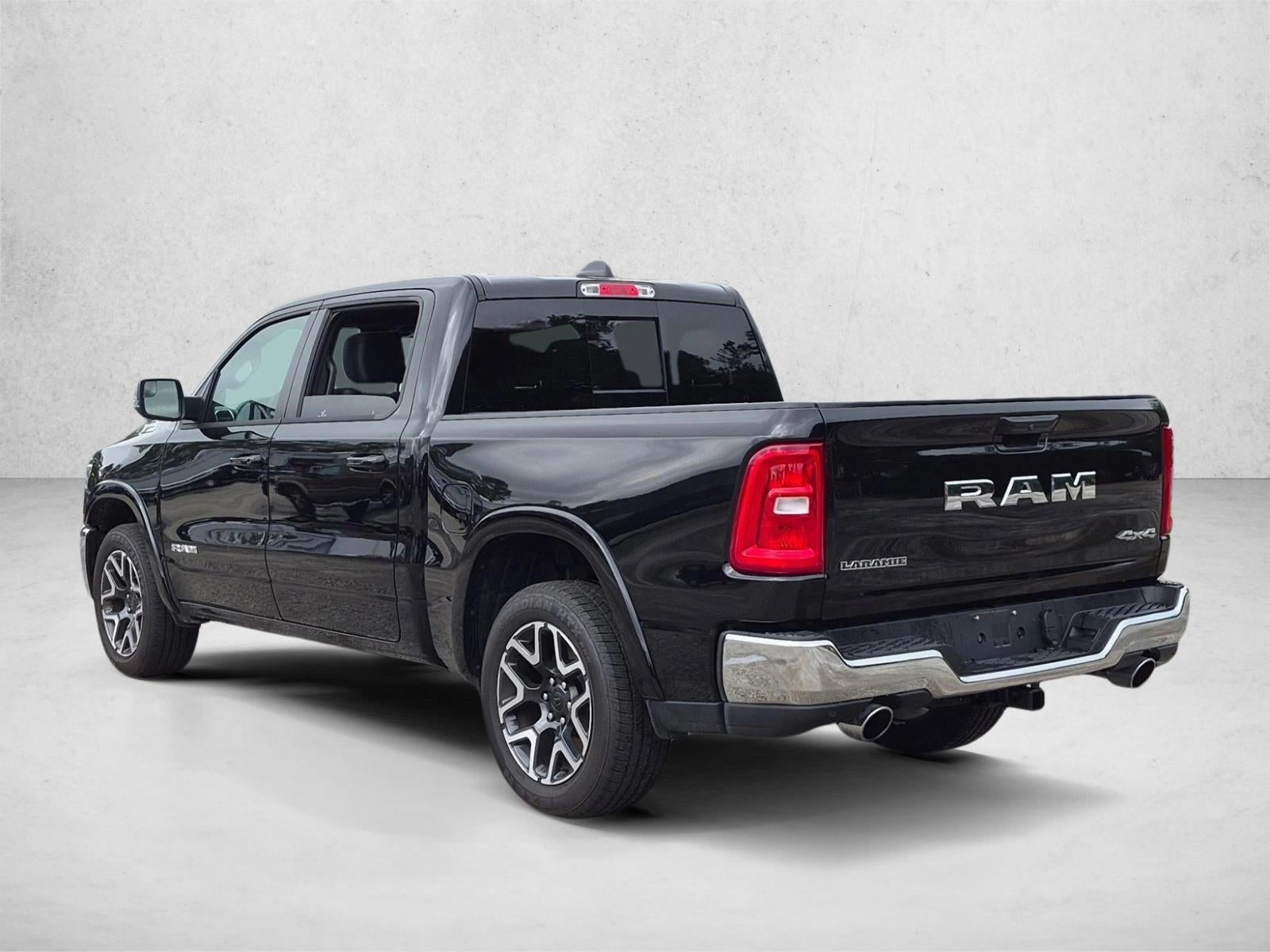 2026 RAM 1500 Laramie 4x4 Crew Cab 5'7" Box