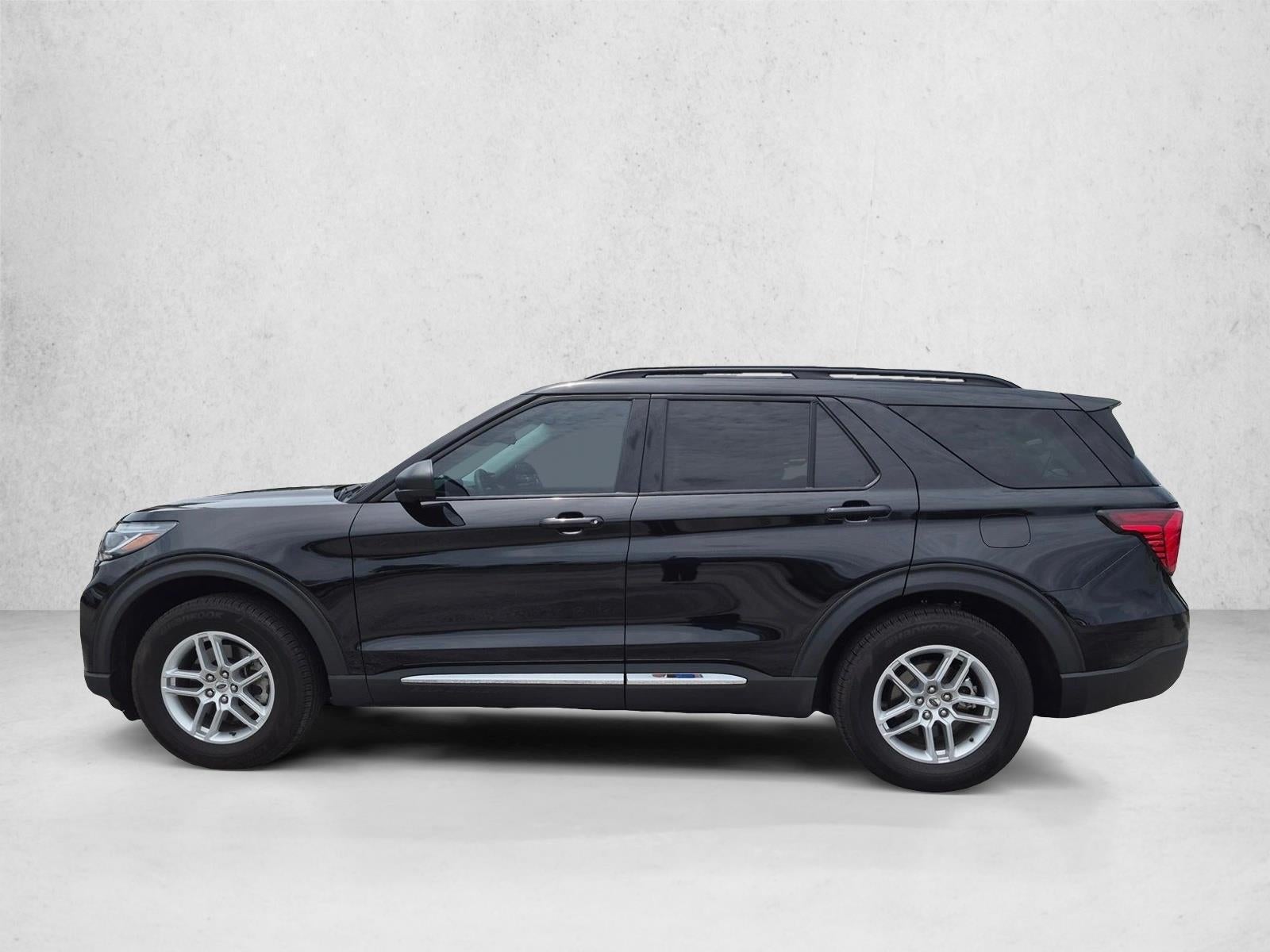 2025 Ford Explorer Active RWD