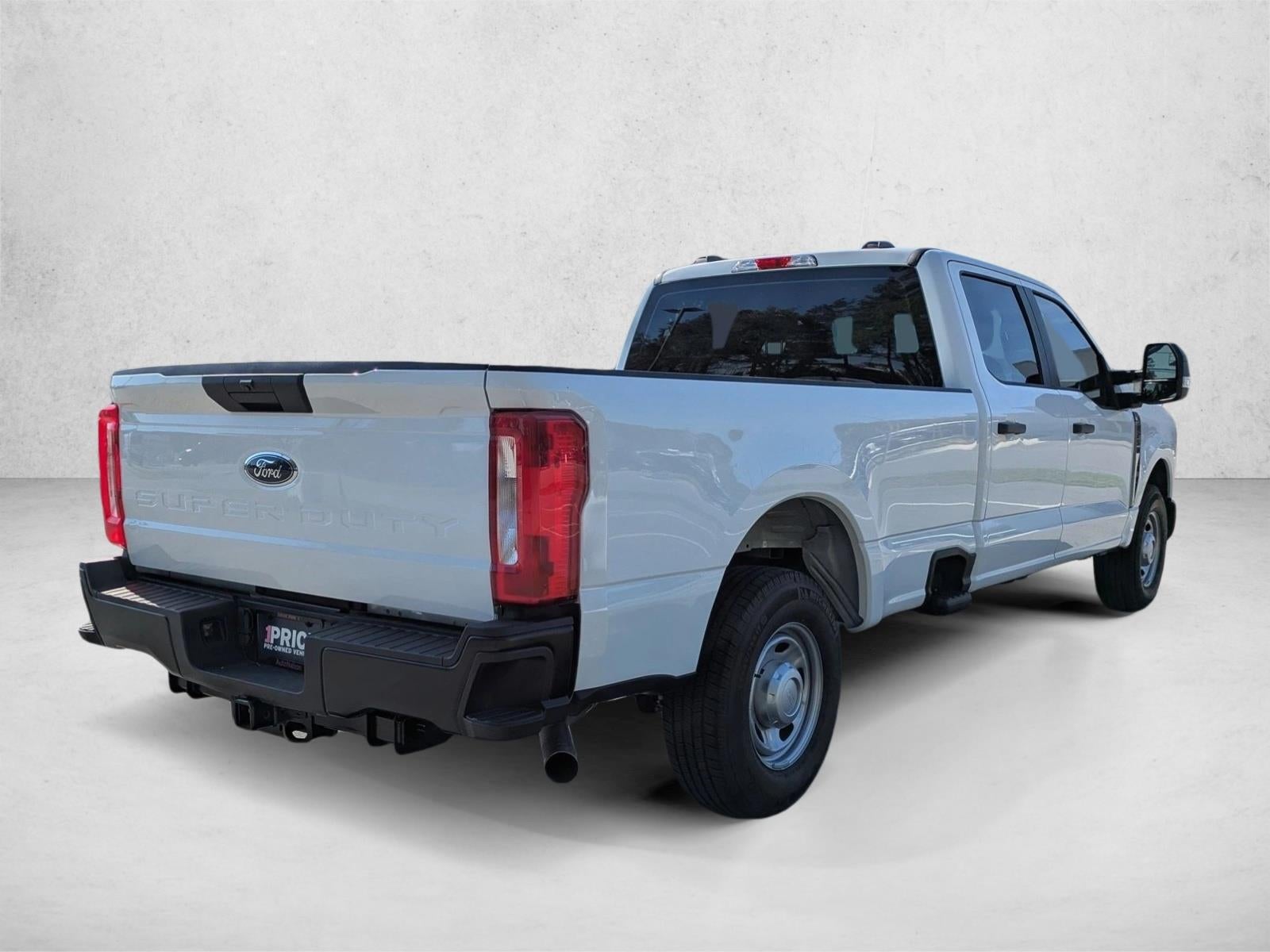 2025 Ford Super Duty F-250 SRW XL 2WD Crew Cab 6.75' Box