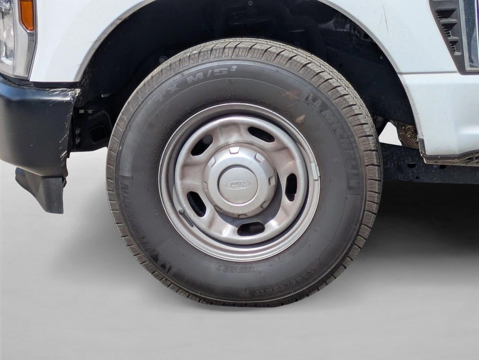 2025 Ford Super Duty F-250 SRW XL 2WD Crew Cab 6.75' Box