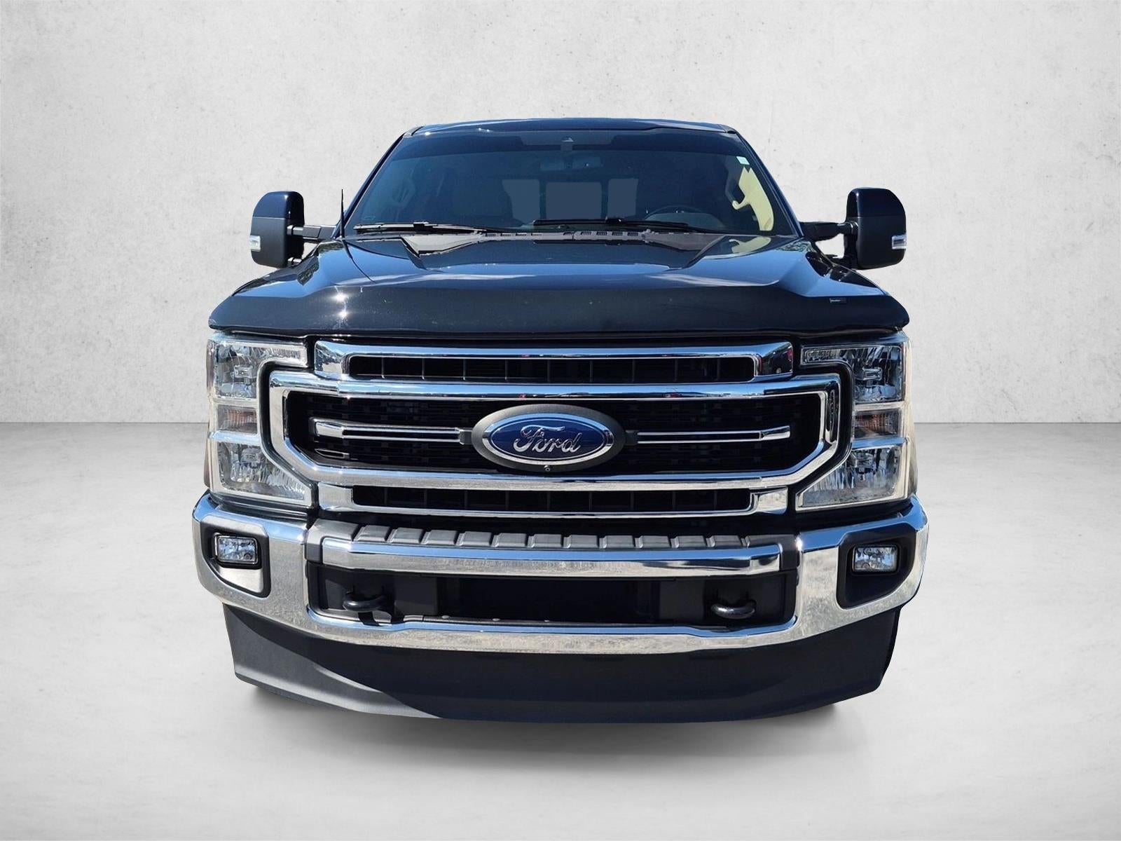 2022 Ford Super Duty F-250 SRW LARIAT 4WD Crew Cab 6.75' Box